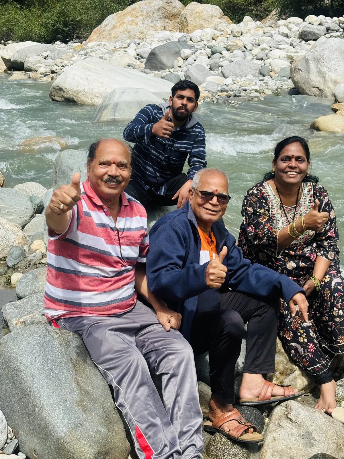 A break by the river on the yatra
